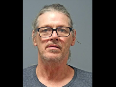 La evidencia encontrada detrás de Cracker Barrel ayuda a resolver un caso sin resolver de asesinato en 1985